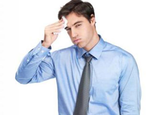 Aşırı Yüz Terlemesi Belirtileri ve Tedavisi